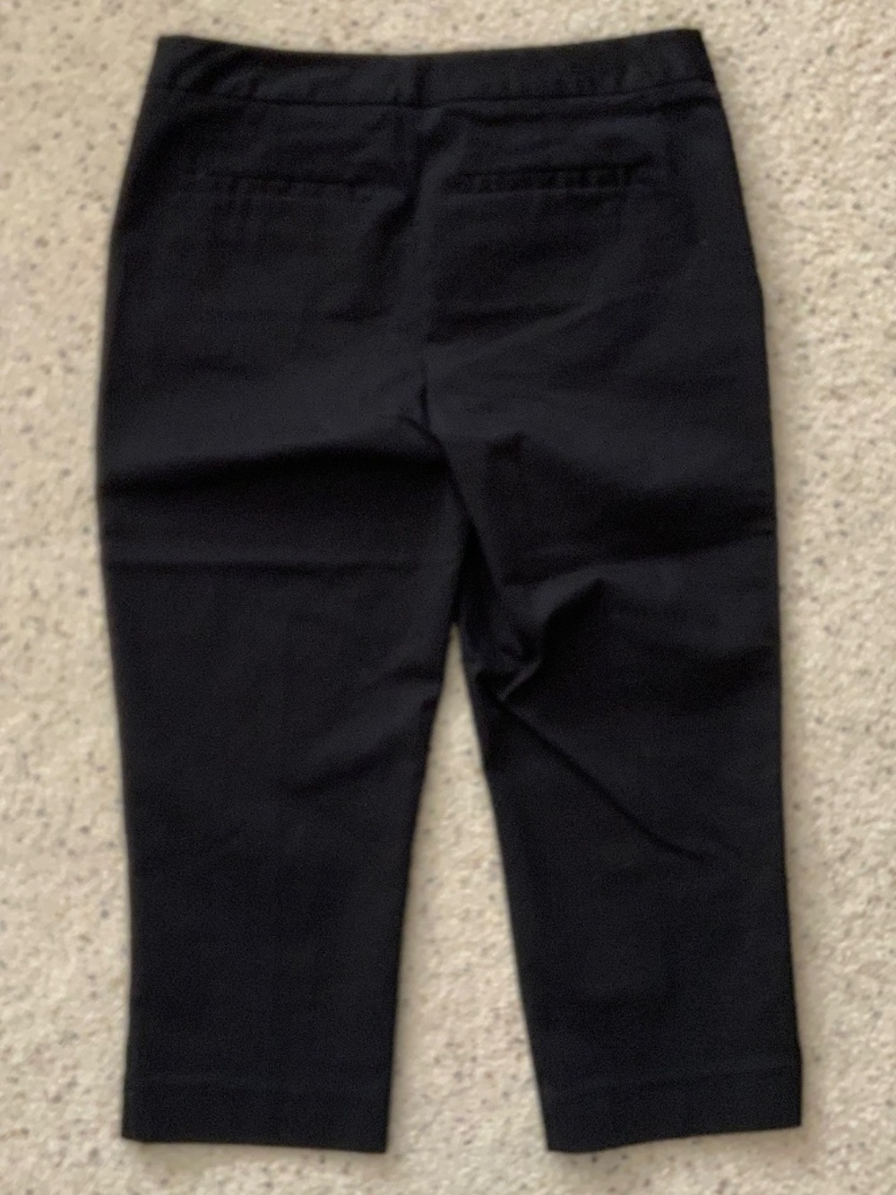 attention Slim Fit Capri Pants, Women’s 6, Black, NWT - Picture 4 of 8